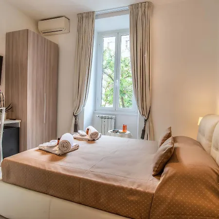 دار ضيافة روما سنترال رومز أو أفيتاكامير 4*