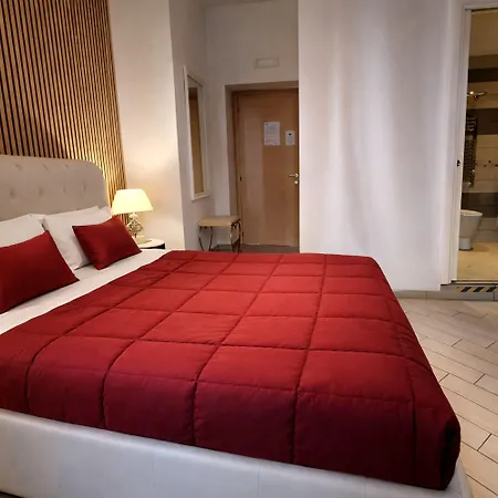Rome Central Rooms 4*