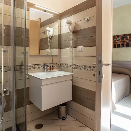 Rome Central Rooms 3*